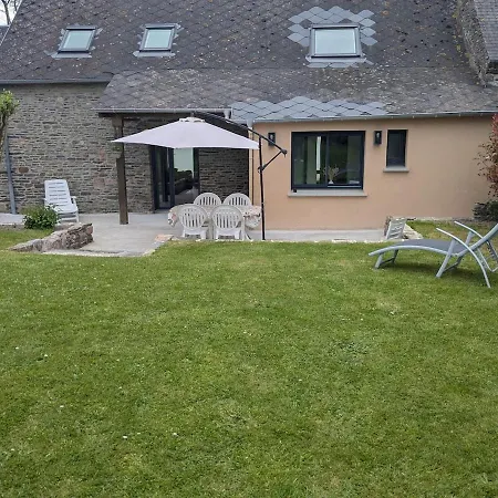 Au Mont Et Marees --